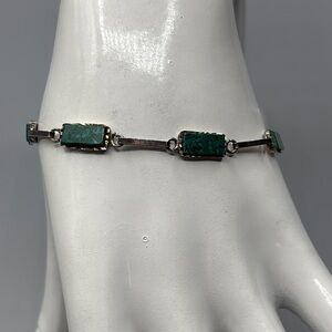 Sterling Silver and Green Natural Stone Bracelet JP383
